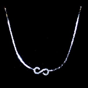 http://www.joyeriascuetara.com/181-thickbox/gargantilla-oro-blanco-y-brillantes.jpg