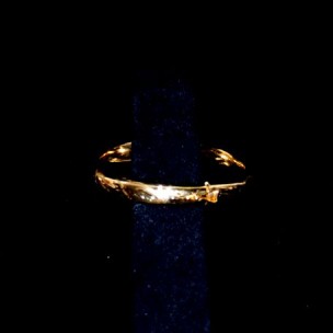 http://www.joyeriascuetara.com/186-thickbox/pulsera-oro.jpg