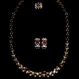 Conjunto oro señora.