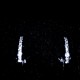 Pendientes de aro con brillantes.