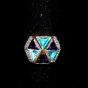 http://www.joyeriascuetara.com/243-thickbox/sortija-de-oro-y-brillantes.jpg