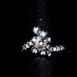 Sortija oro blanco y brillantes.